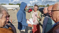 Aanmelden bij Hans van Beek. Bijna 2 gemist.