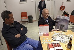 Ja, waar win je nu zo iets. Bij de kerstkien en loterij van de Vereniging Oud MSD.